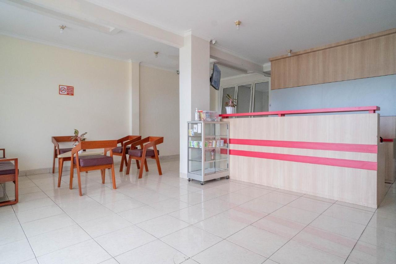 Mroom Residence Near Umn Gading Serpong Redpartner Cicayur Luaran gambar